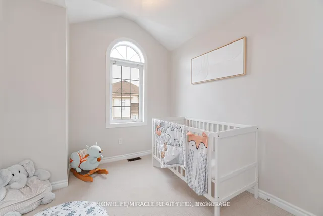 Additional property image - 18 Kenridge Terr