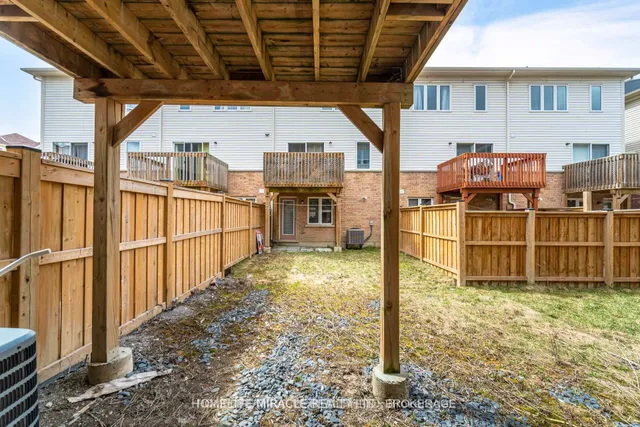 Additional property image - 18 Kenridge Terr