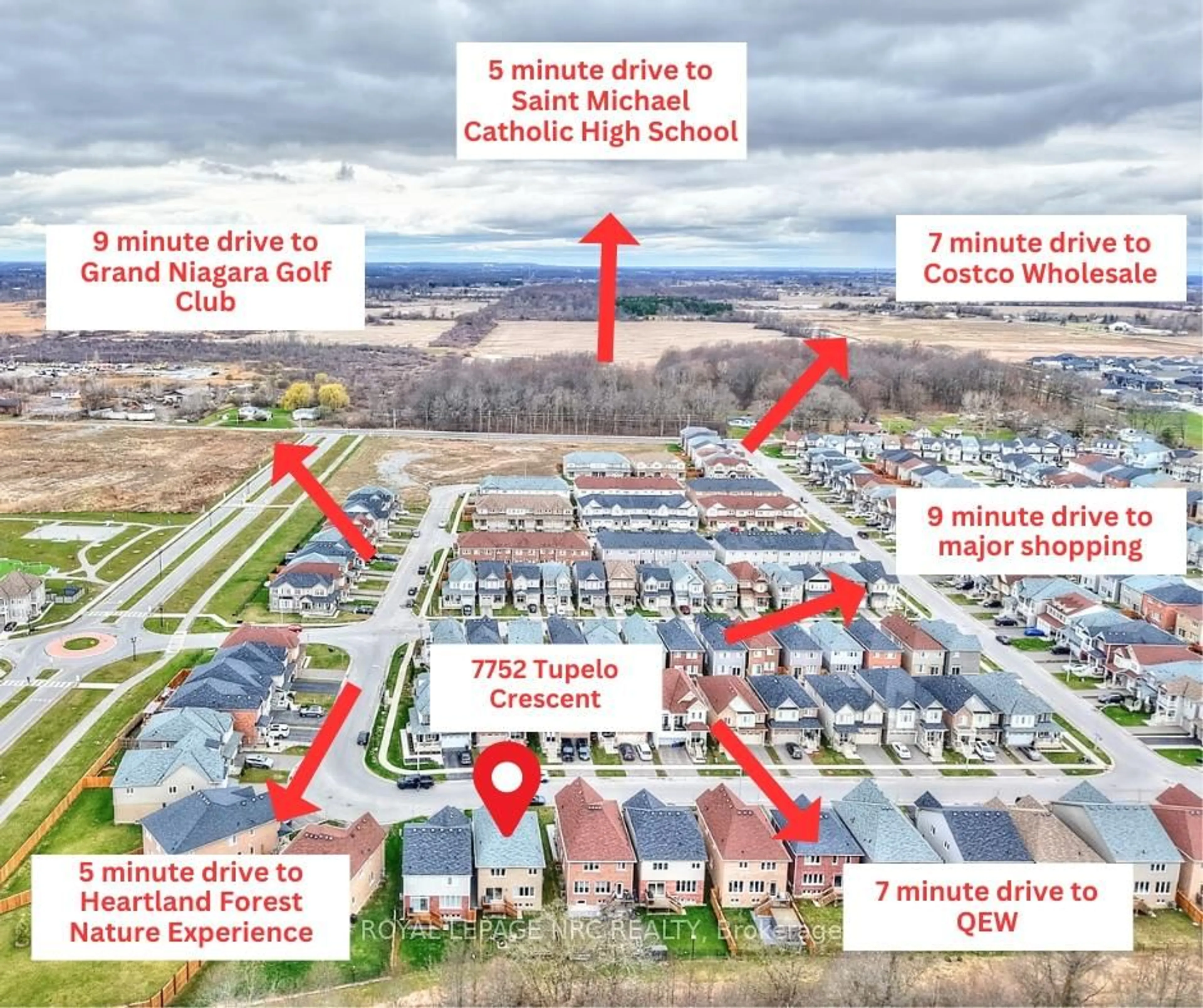 A pic from outside/outdoor area/front of a property/back of a property/a pic from drone, street for 7752 Tupelo Cres, Niagara Falls Ontario L2H 3R8