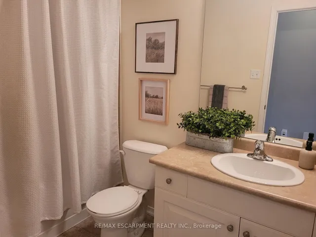 Additional property image - 12 Lynch Cres