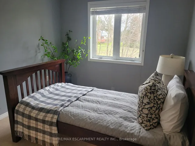 Additional property image - 12 Lynch Cres
