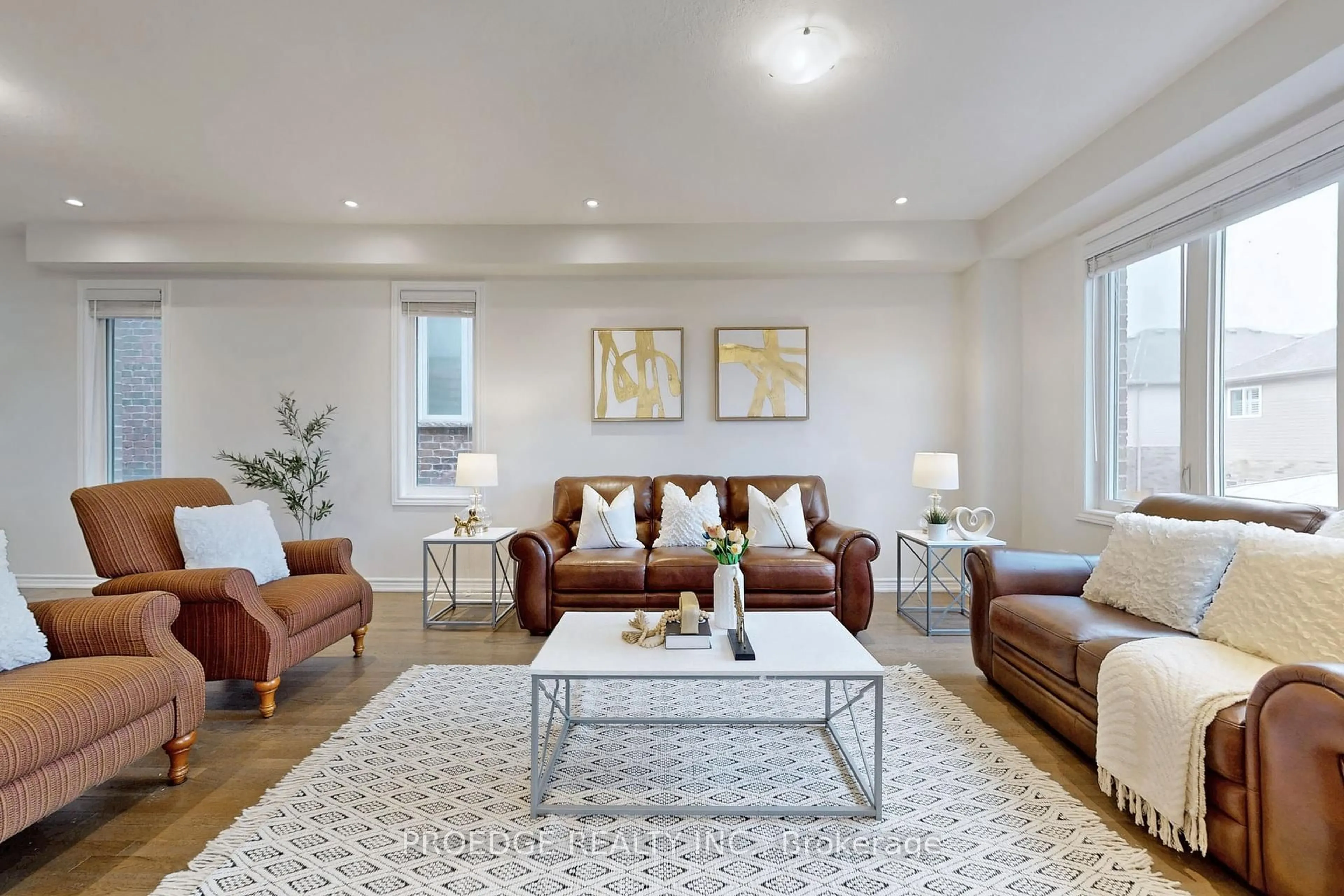 Living room with furniture, unknown for 361 Beechdrops Dr, Waterloo Ontario N2V 0E8