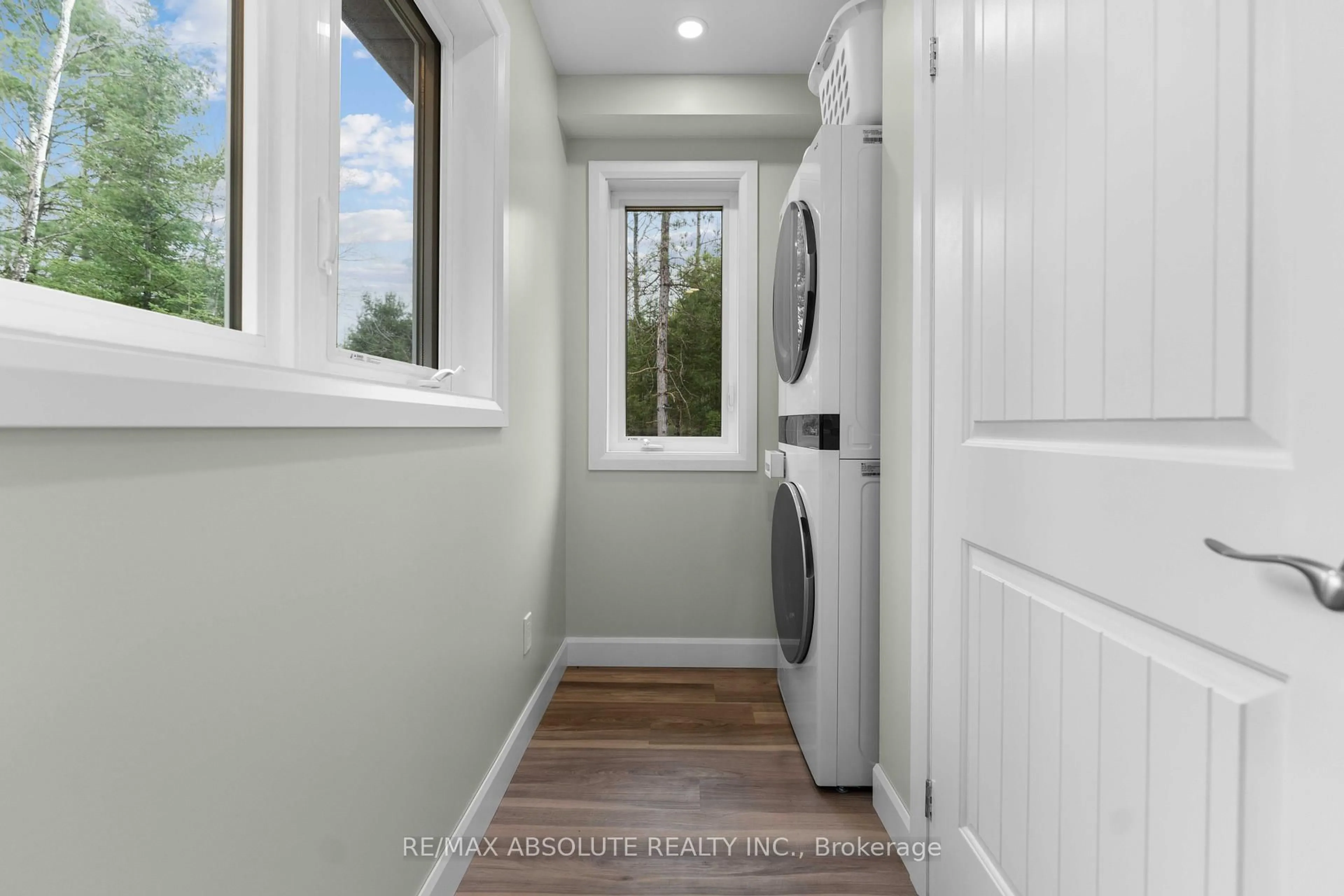 Laundry room for 4634 Matawatchan Rd, Griffith Ontario K0J 2R0
