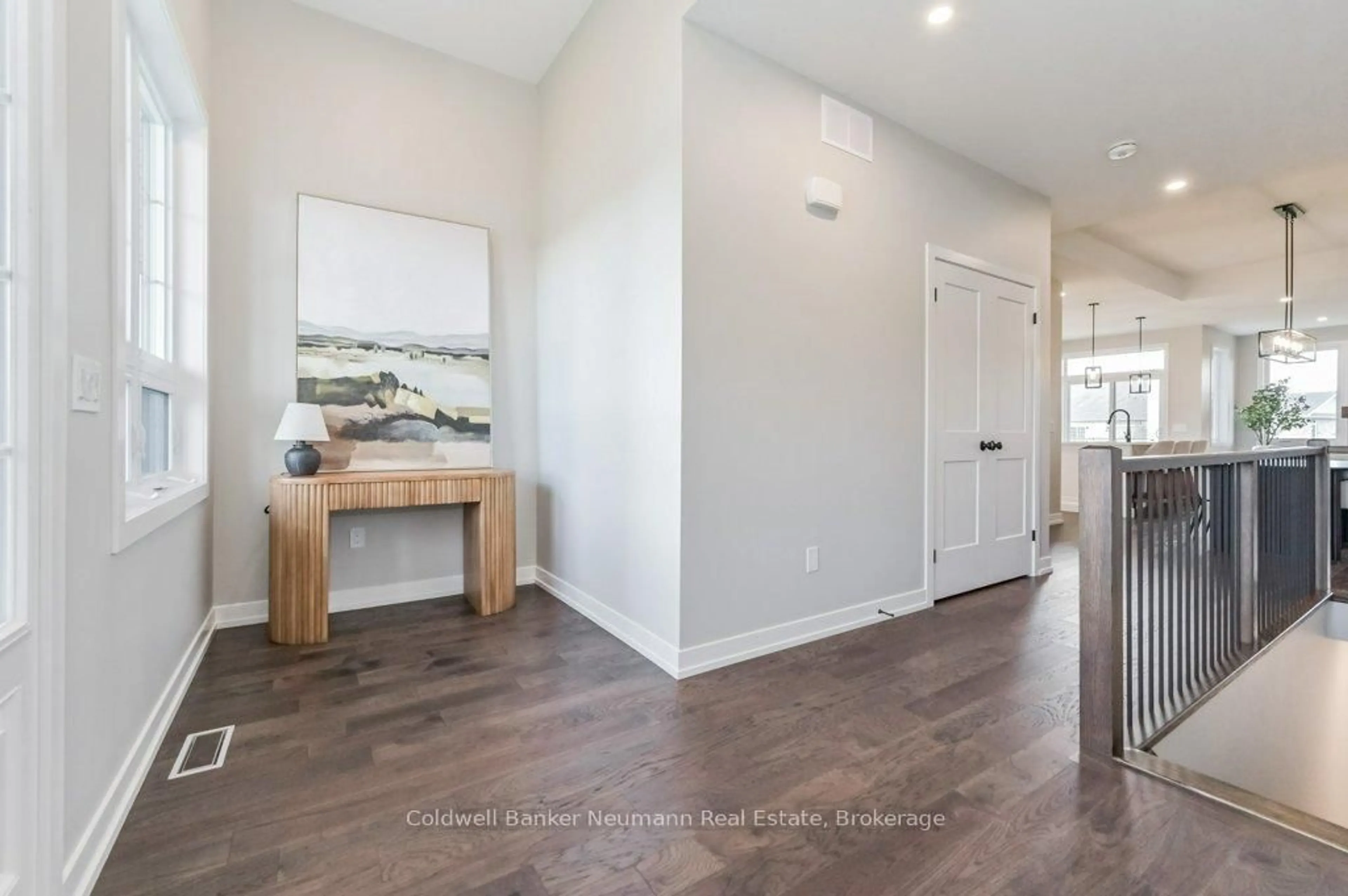 Indoor entryway for 157 JACK'S Way, Wellington North Ontario N0G 2L4