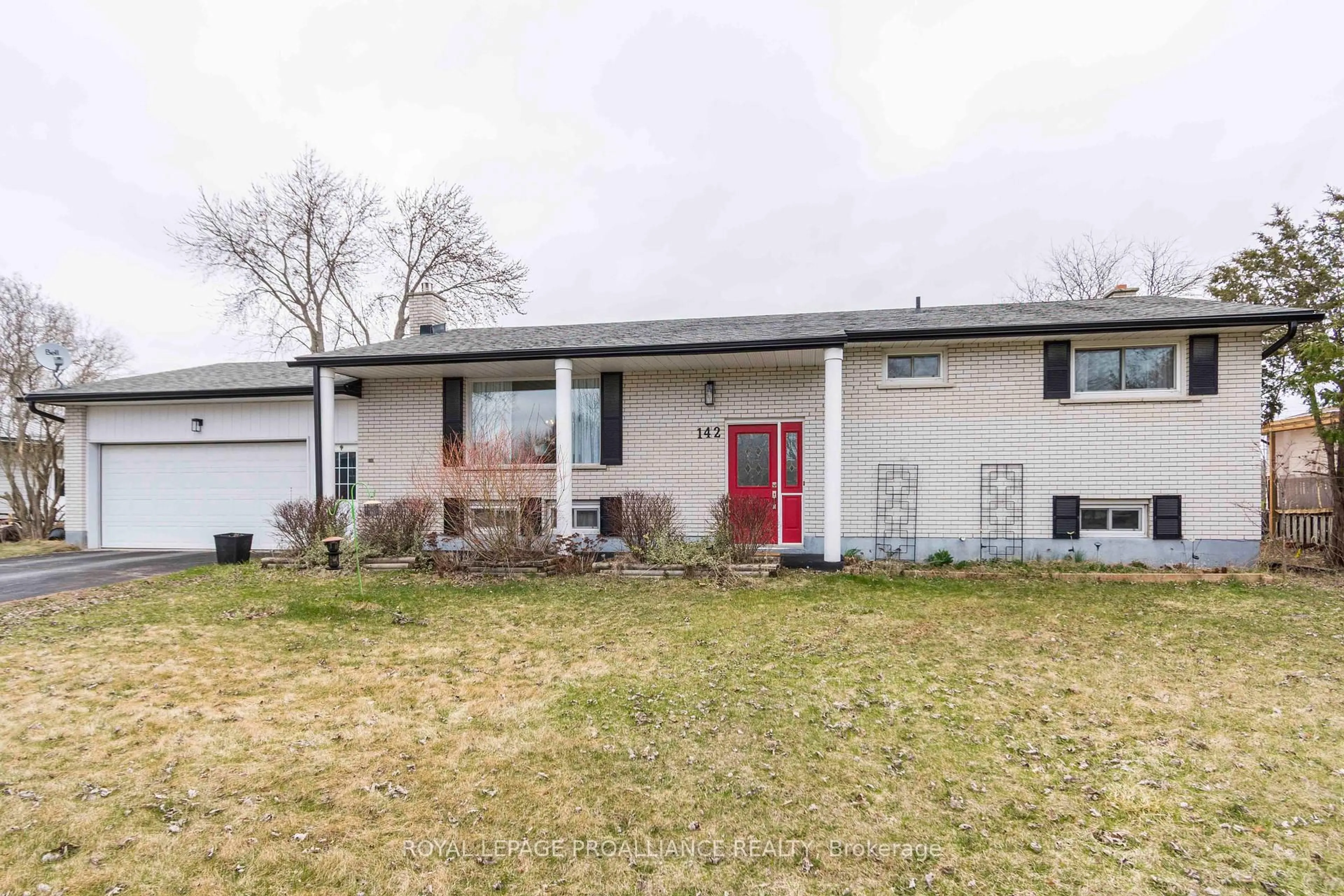Unknown for 142 Jeffrey Dr, Quinte West Ontario K8V 0P2