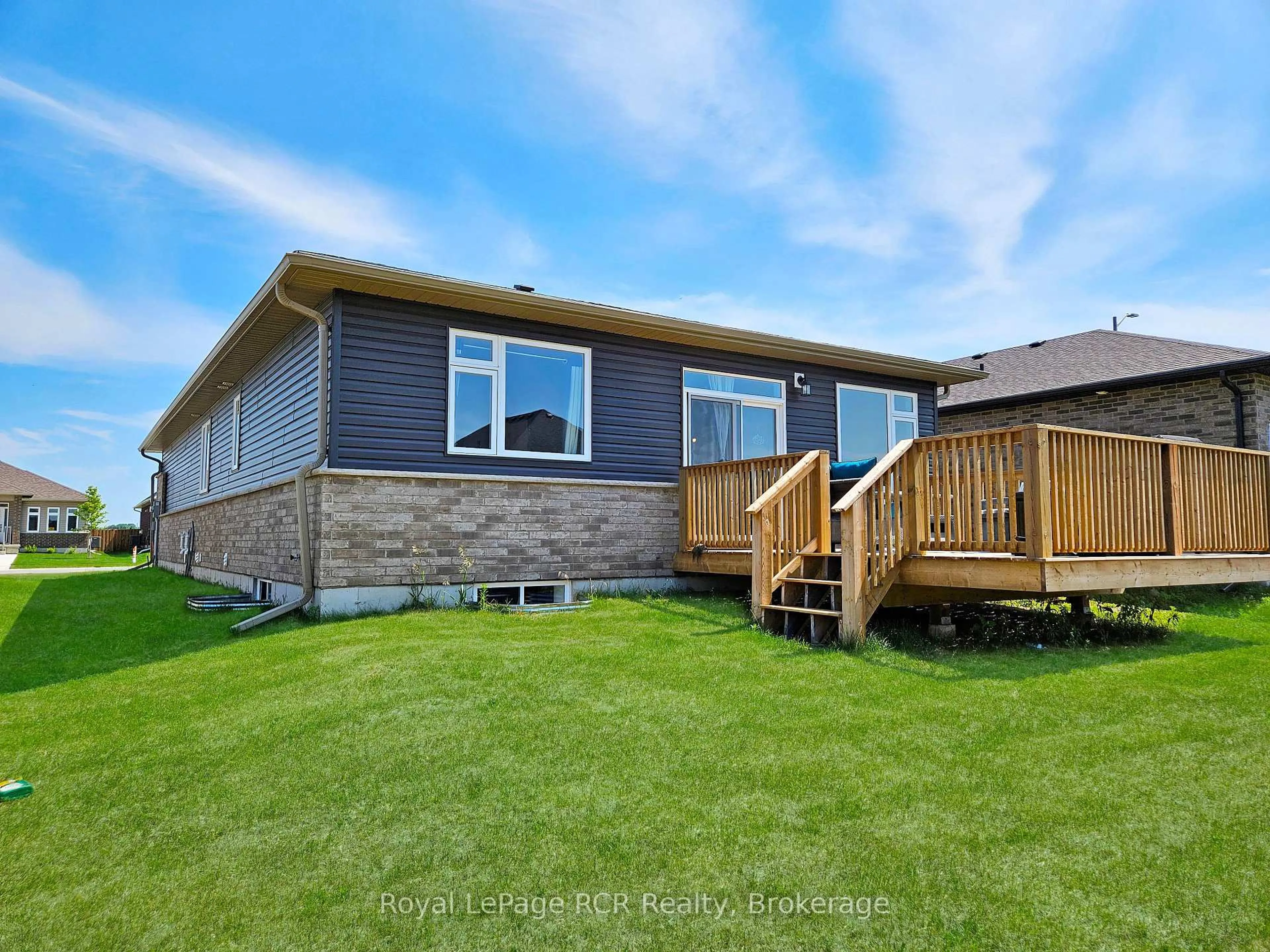 Unknown for 360 Mary Rose Ave, Saugeen Shores Ontario N0H 2C3