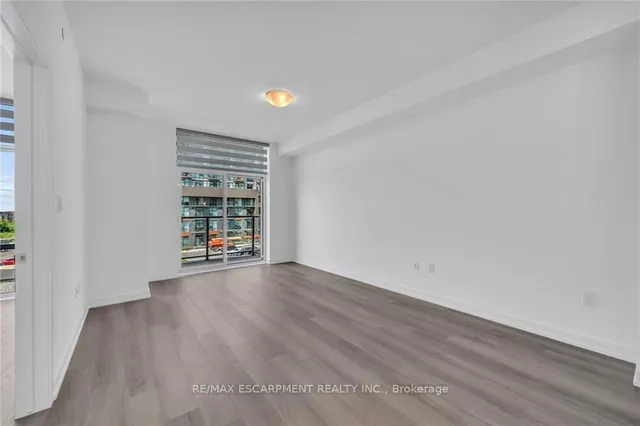 Additional property image - 460 Dundas St Unit 331