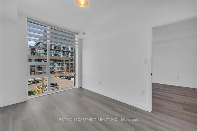 Additional property image - 460 Dundas St Unit 331