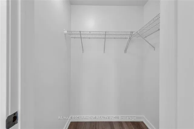 Additional property image - 460 Dundas St Unit 331