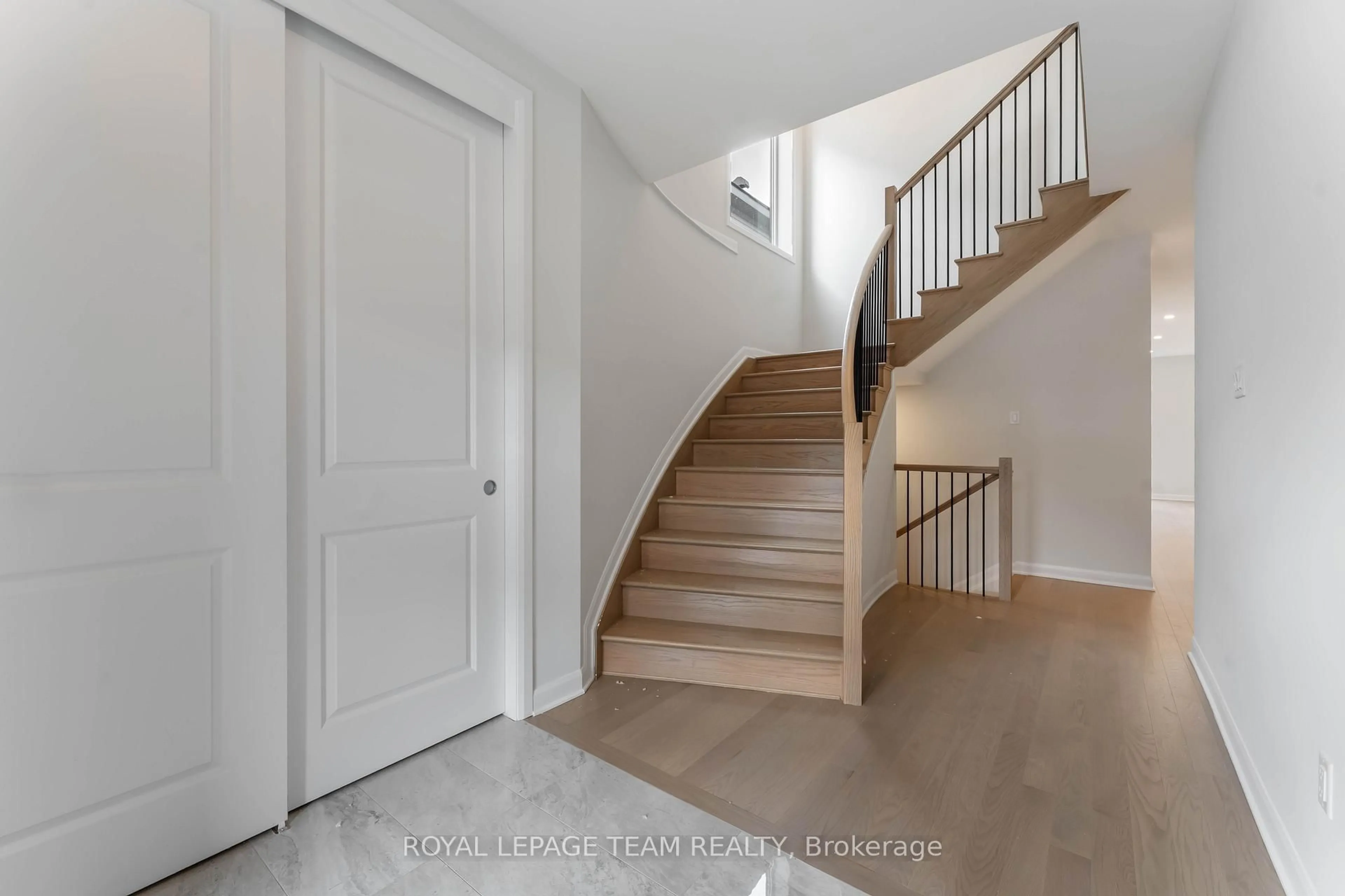 Unknown for 226 Prosperity Walk, Kanata Ontario K2V 0V4