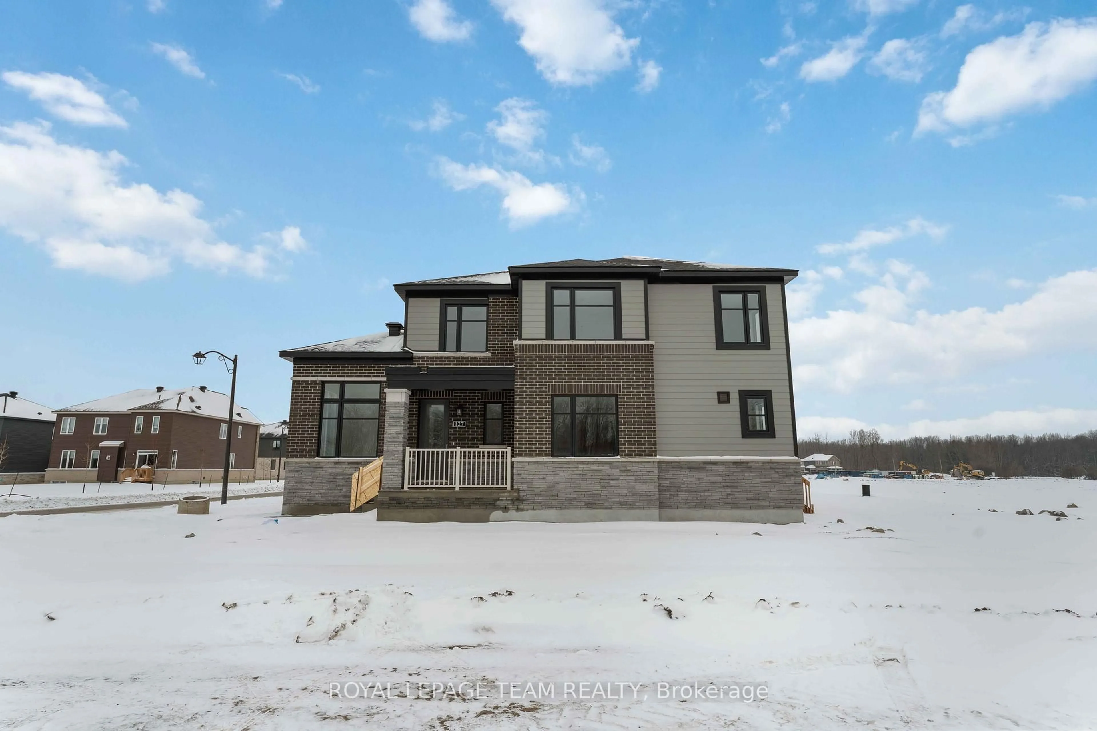 Unknown for 127 Ascari Rd, Manotick Ontario K4M 0W8