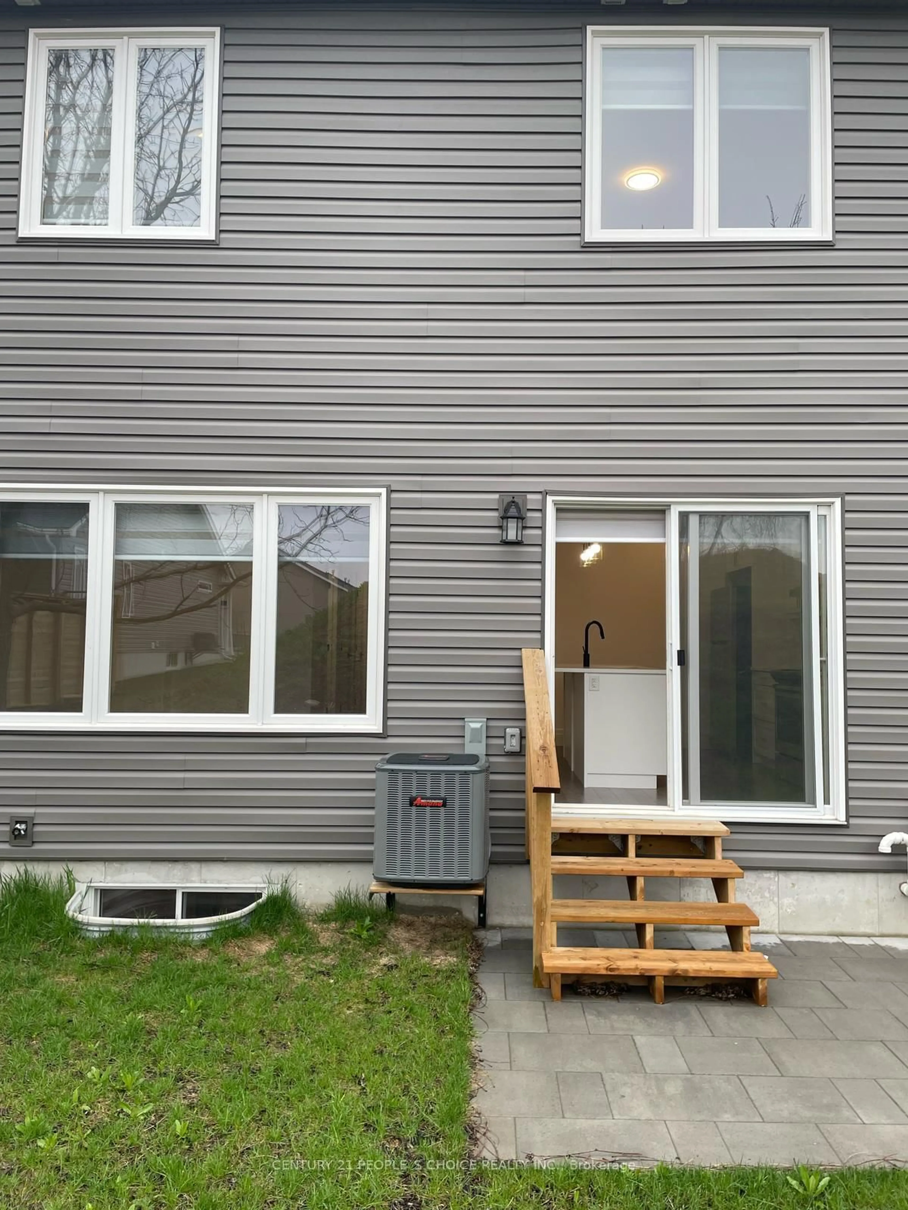 Patio, street for 34 Campbell Cres, Prince Edward County Ontario K0K 2T0