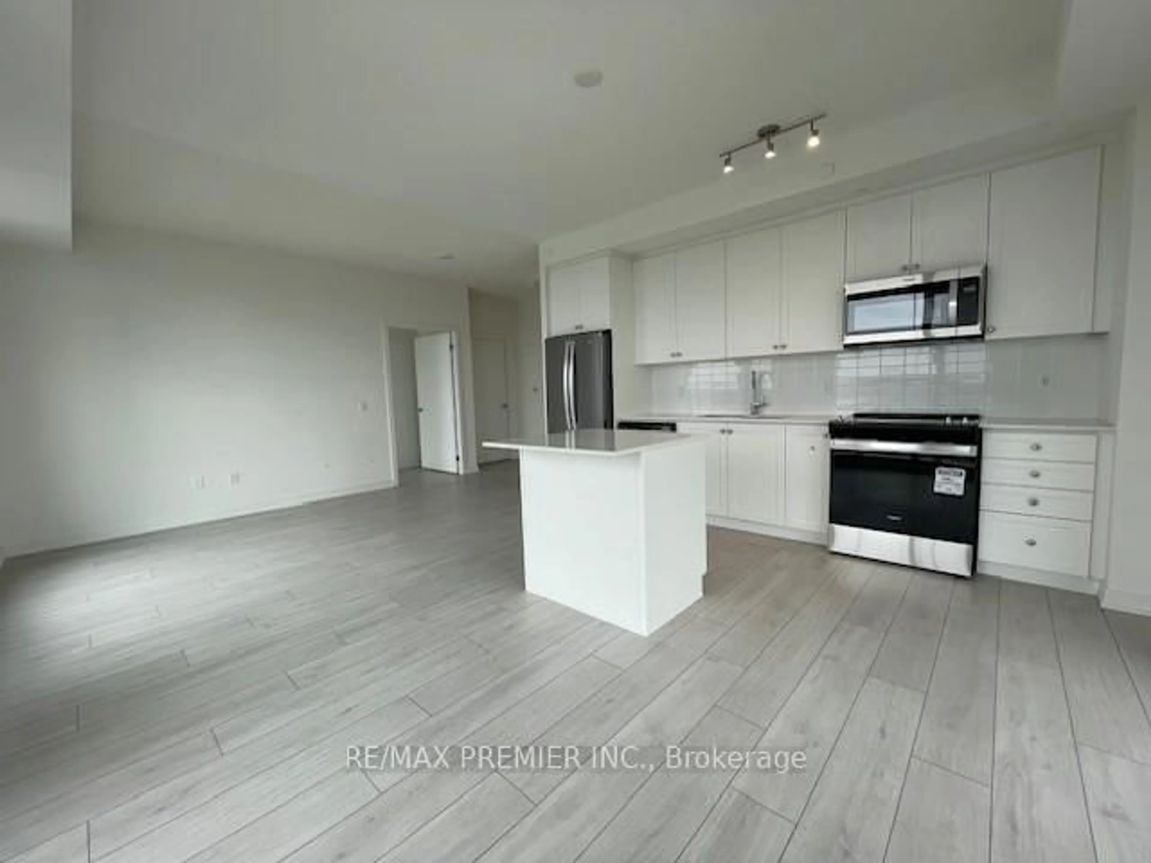 Open concept kitchen, unknown for 55 Duke St #1709, Kitchener Ontario N2H 0C9
