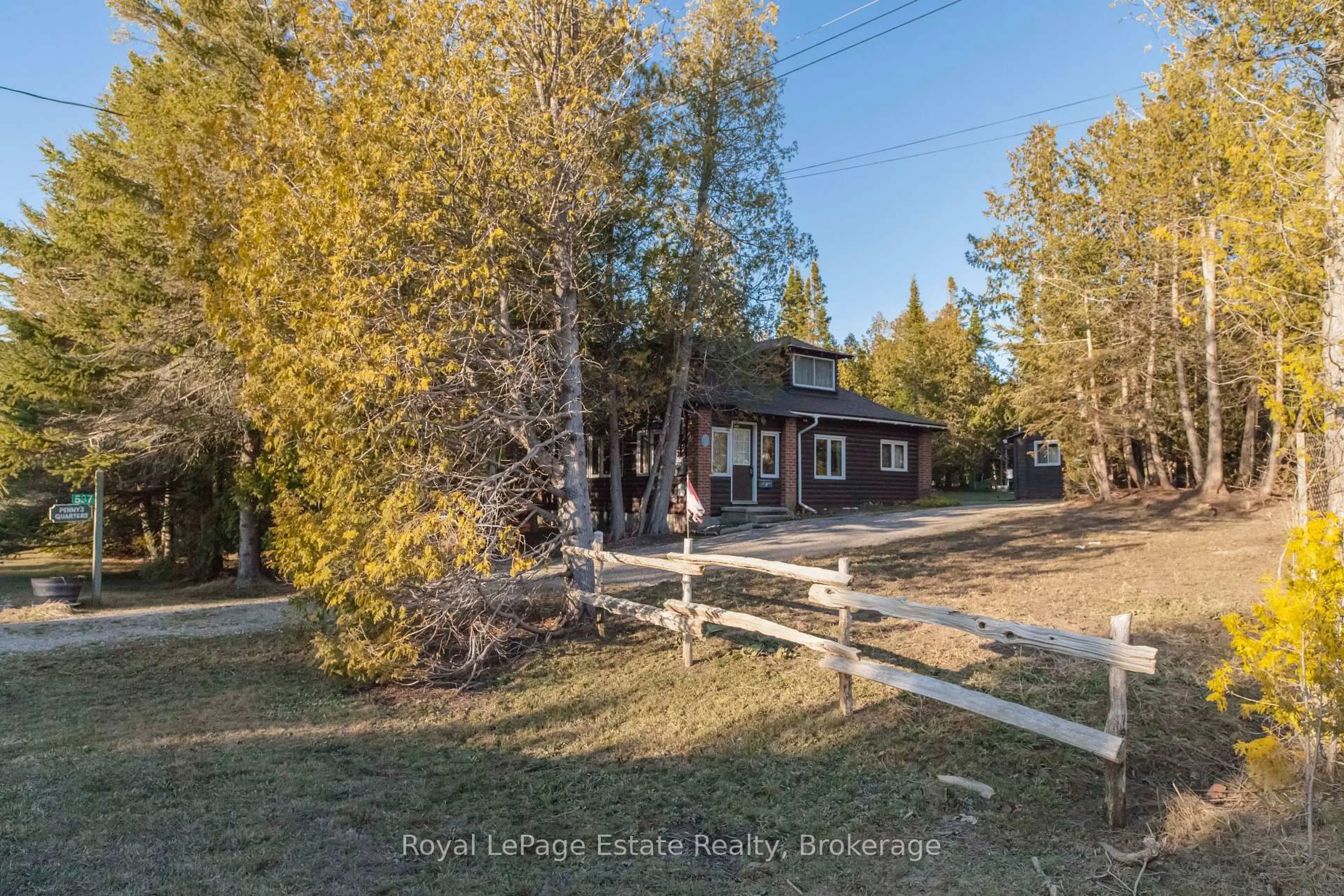 A pic from outside/outdoor area/front of a property/back of a property/a pic from drone, street for 537 Second Ave, South Bruce Peninsula Ontario N0H 2G0