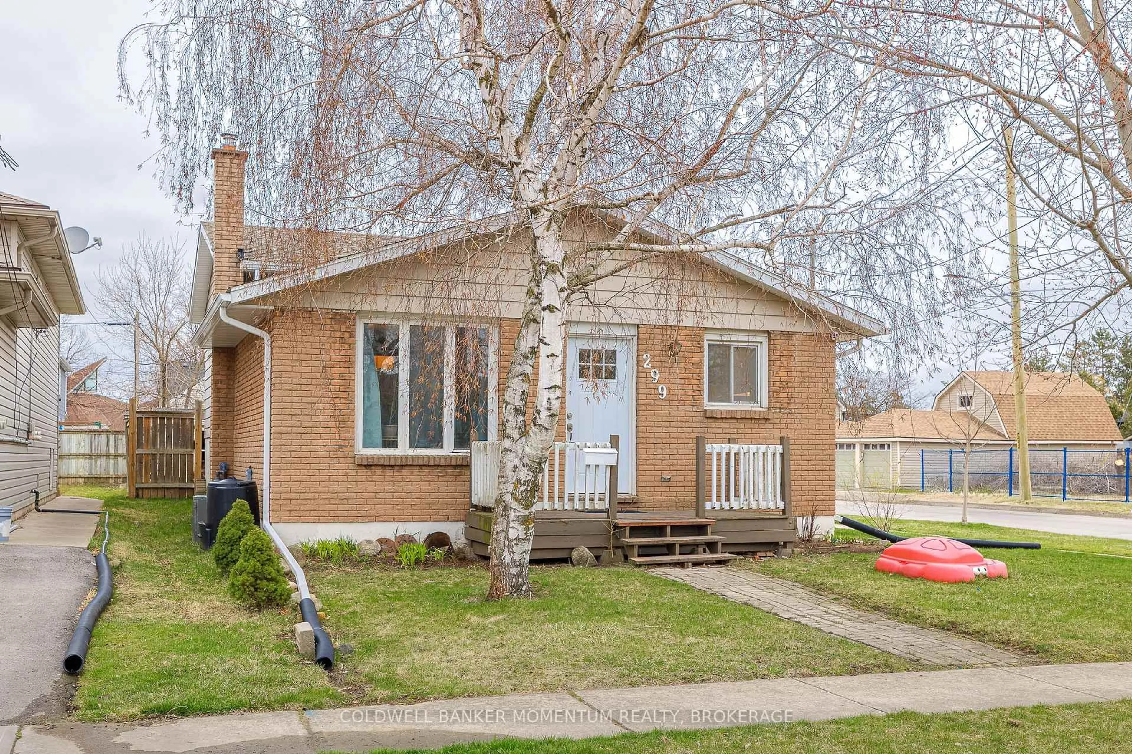 Unknown for 299 Dain Ave, Welland Ontario L3B 3E7
