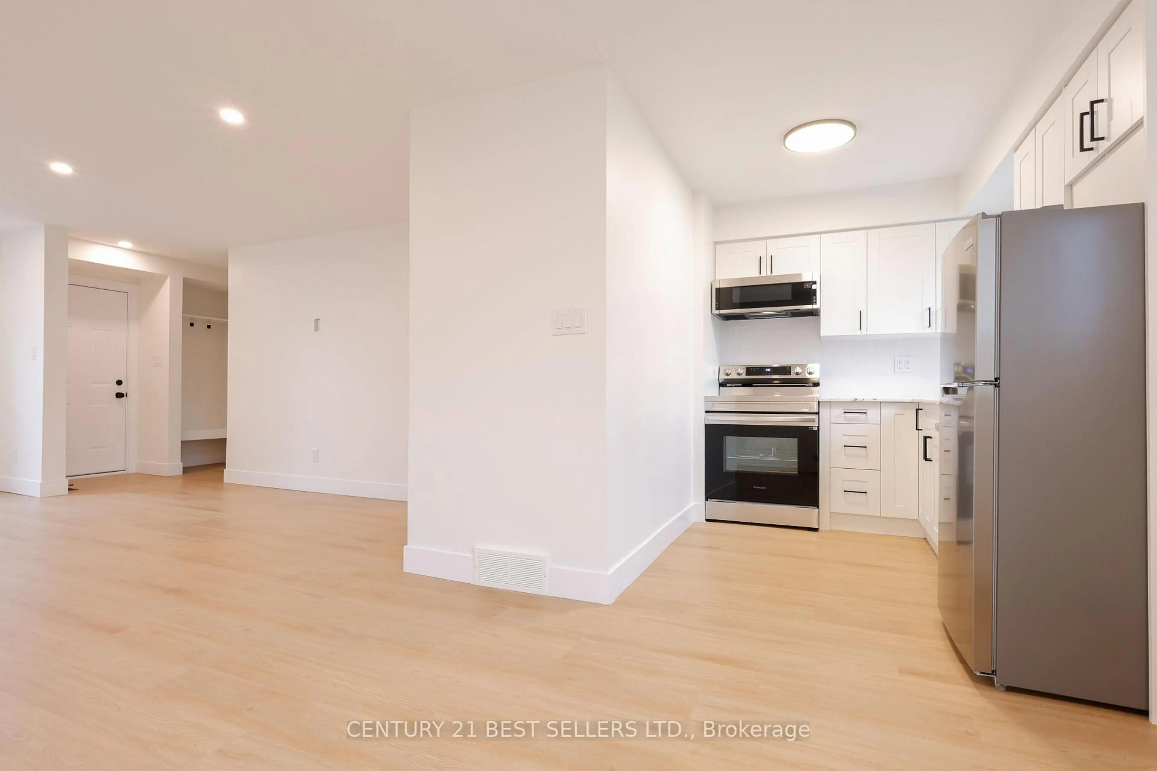 Unknown for 1725 Ernest Ave #126, London South Ontario N6E 2W3