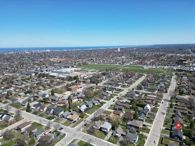 Additional property image - 54 Duncombe Dr