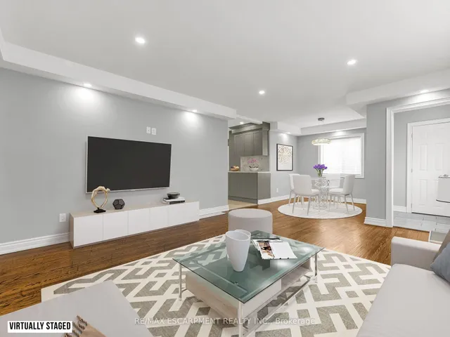 Additional property image - 54 Duncombe Dr
