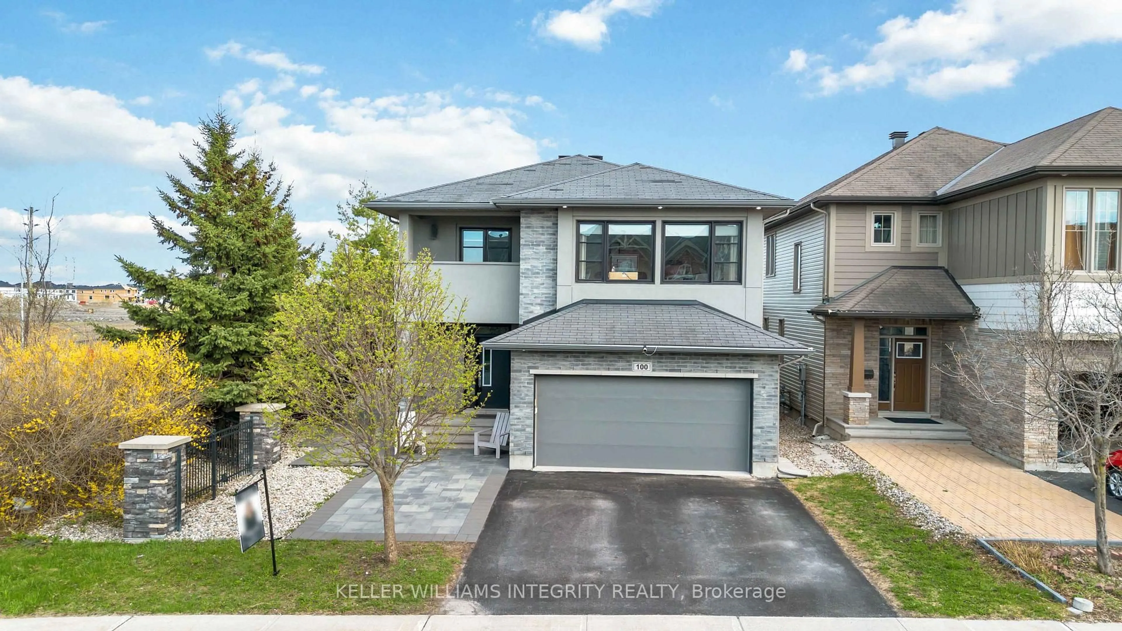 Unknown for 100 Westphalian Ave, Ottawa Ontario K2V 0A3