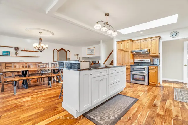 Additional property image - 121 Martinglen Cres