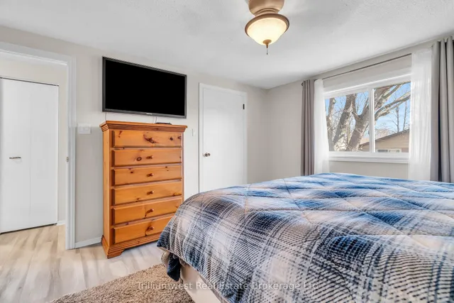 Additional property image - 121 Martinglen Cres