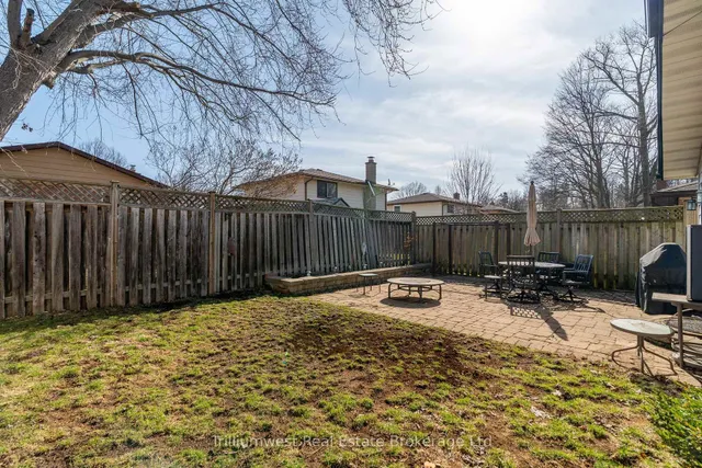 Additional property image - 121 Martinglen Cres