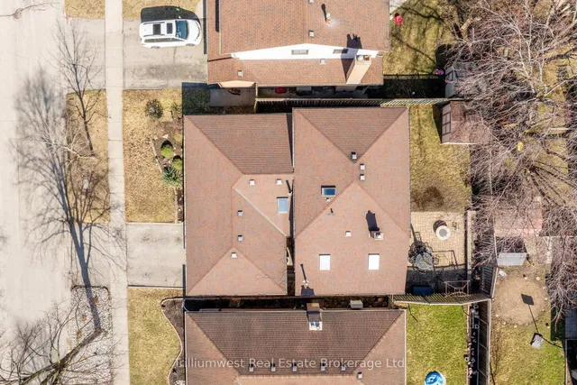 Additional property image - 121 Martinglen Cres