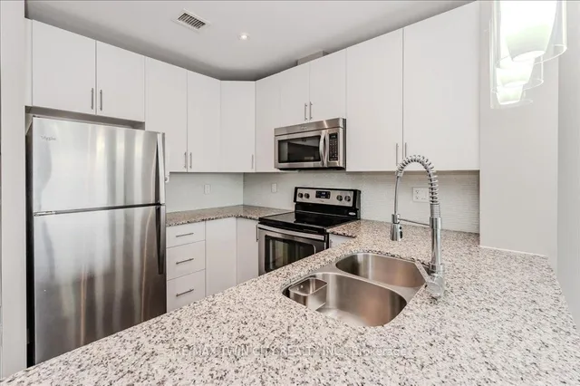 Additional property image - 1 Victoria St Unit 1707