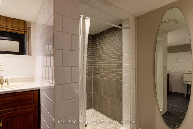 Additional property image - 165 Leinster Ave