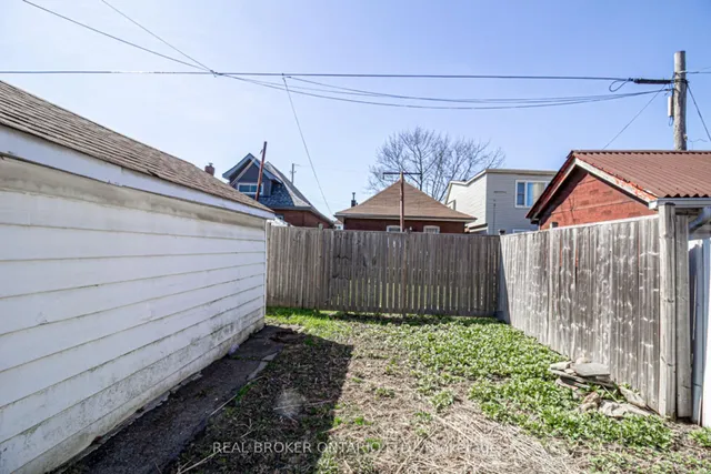 Additional property image - 165 Leinster Ave