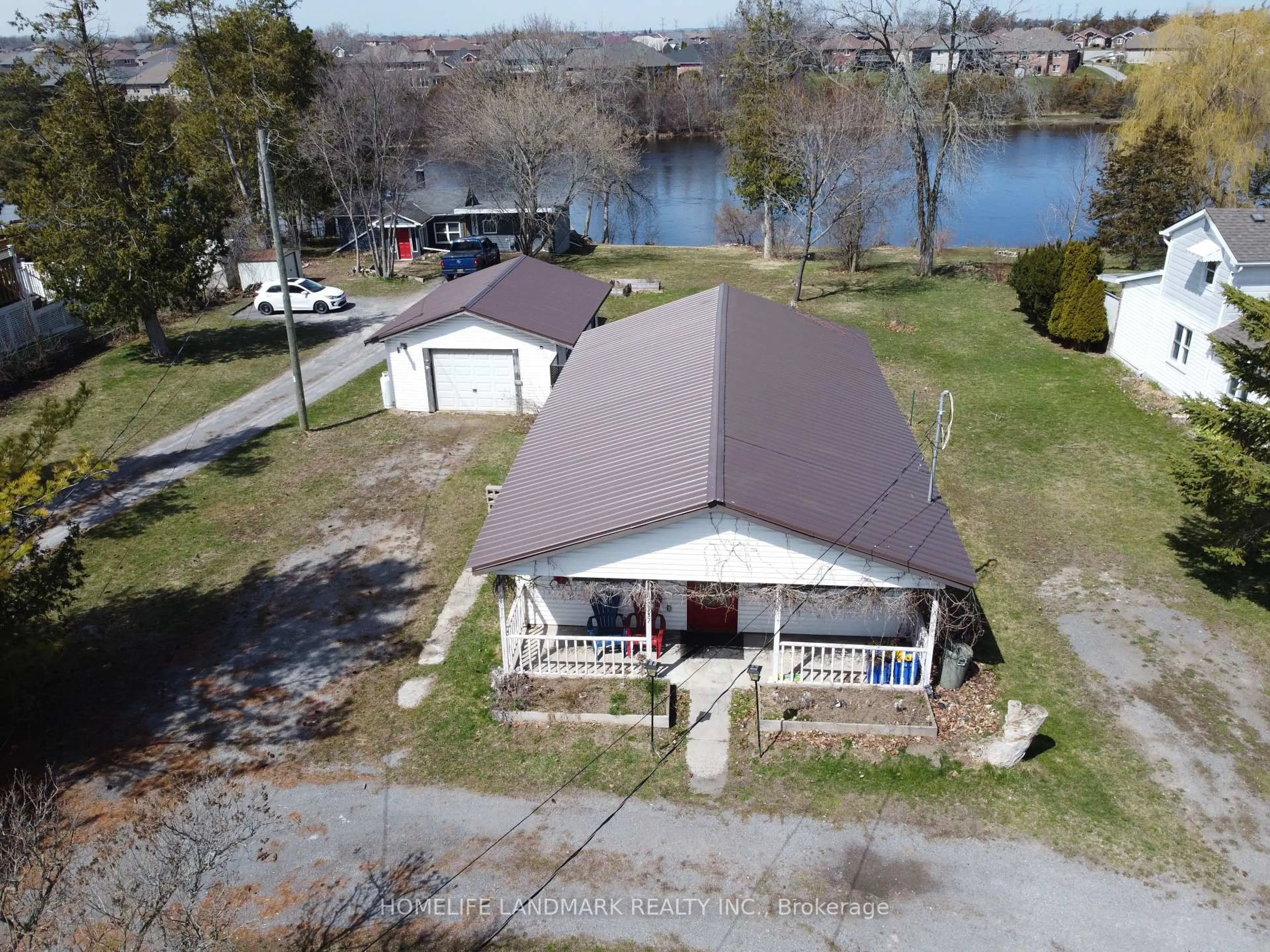 A pic from outside/outdoor area/front of a property/back of a property/a pic from drone, water/lake/river/ocean view for 337 Cannifton Rd, Belleville Ontario K8N 4Z6