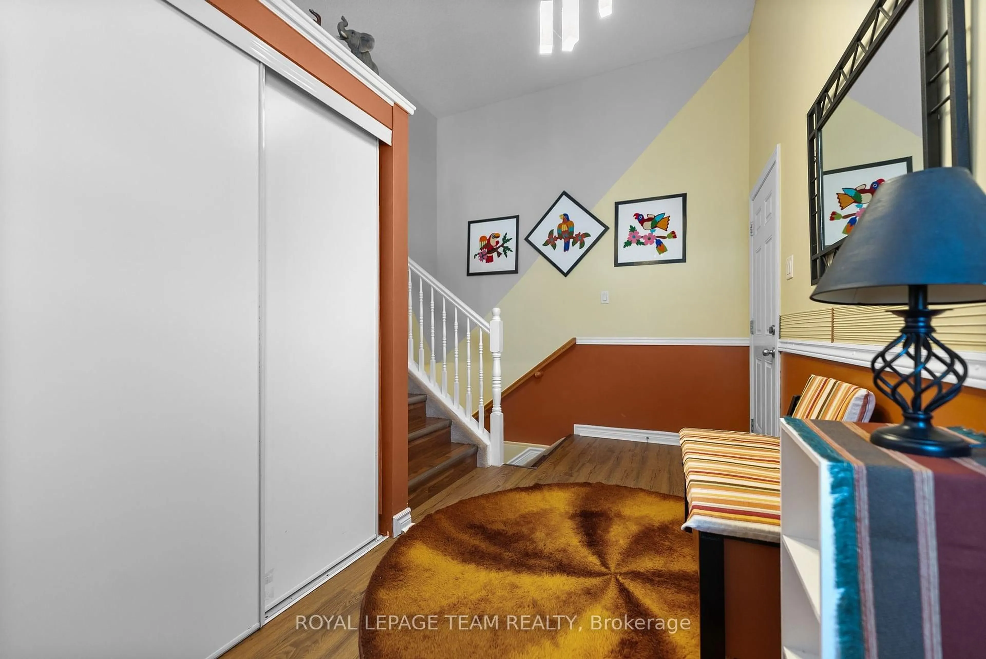 Indoor entryway for 88 Thomas St, Arnprior Ontario K7S 3R2