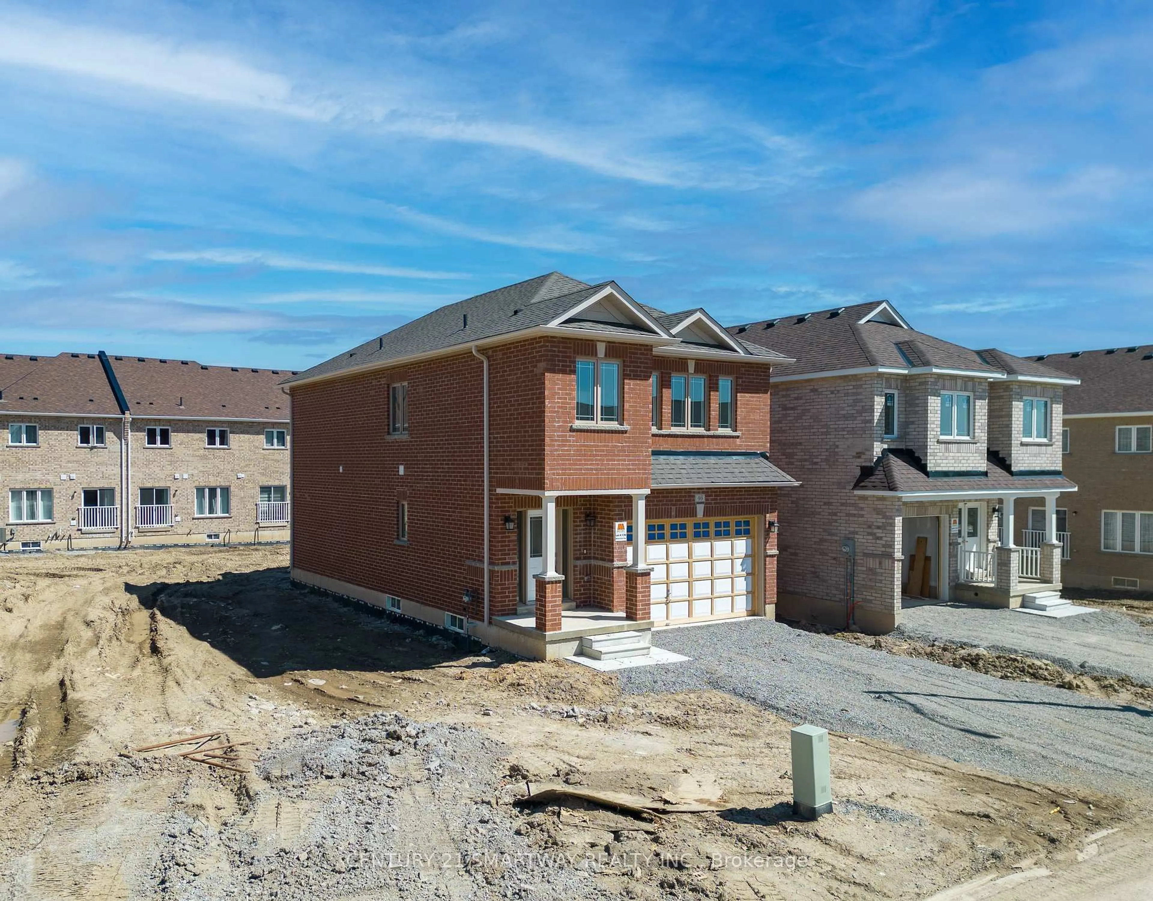 A pic from outside/outdoor area/front of a property/back of a property/a pic from drone, building for 46 Huntsworth Ave, Thorold Ontario L2V 5G7