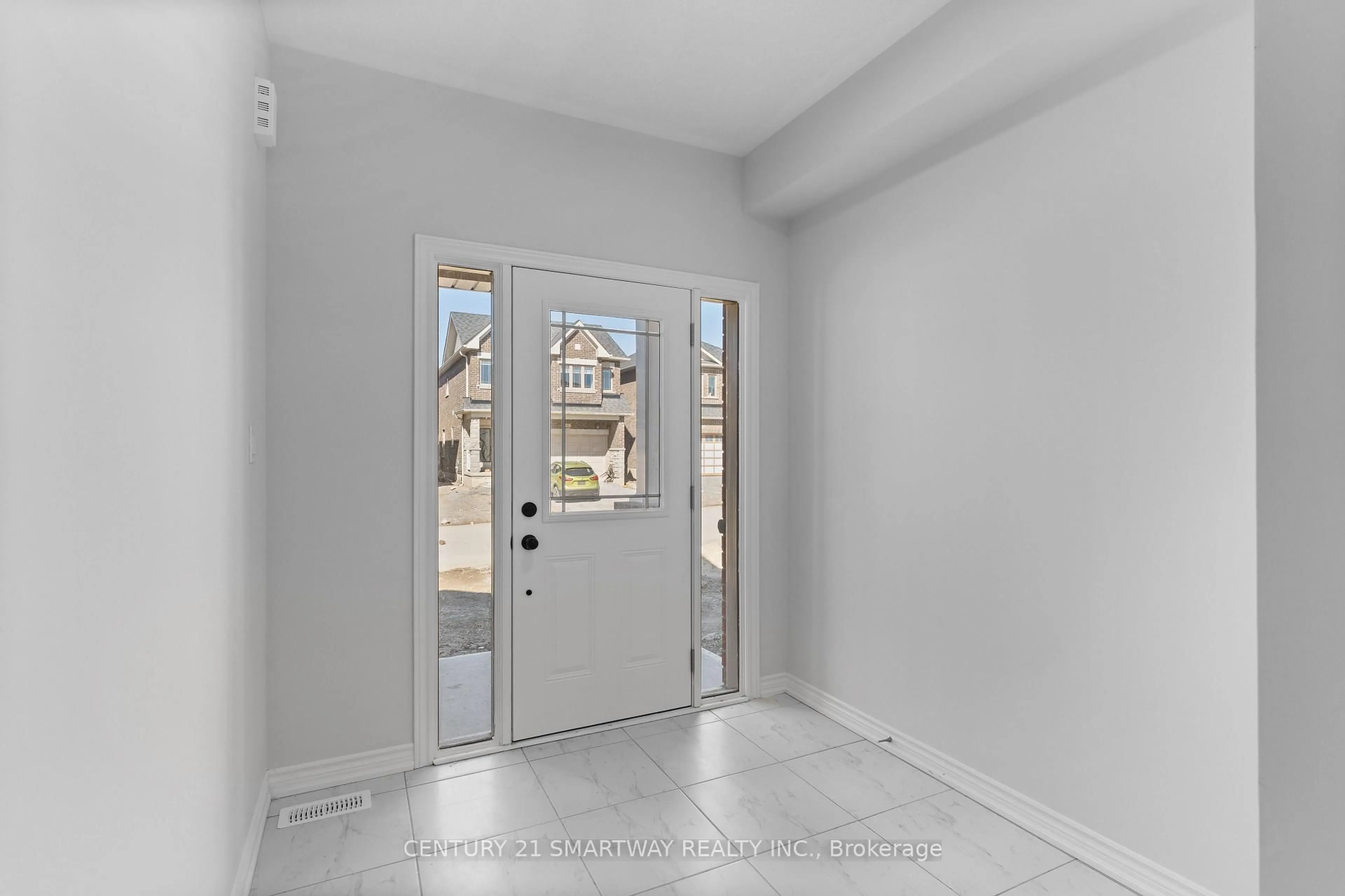Indoor entryway for 46 Huntsworth Ave, Thorold Ontario L2V 5G7