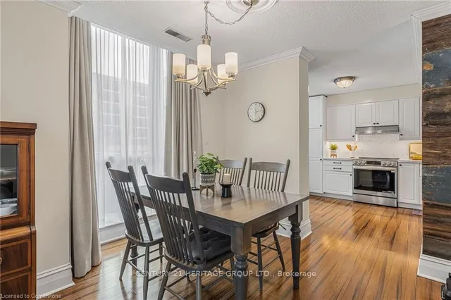 Additional property image - 67 Caroline St Unit 102