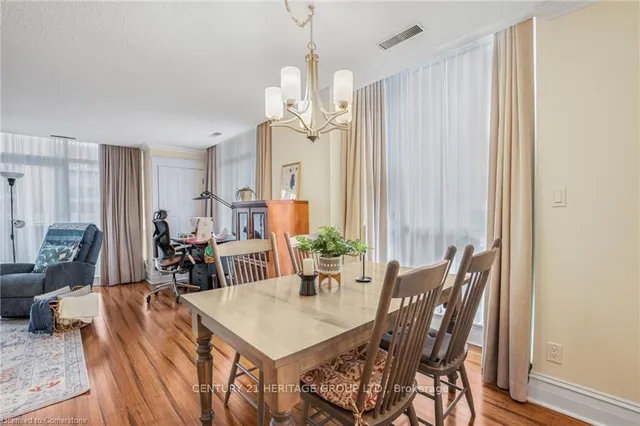 Additional property image - 67 Caroline St Unit 102