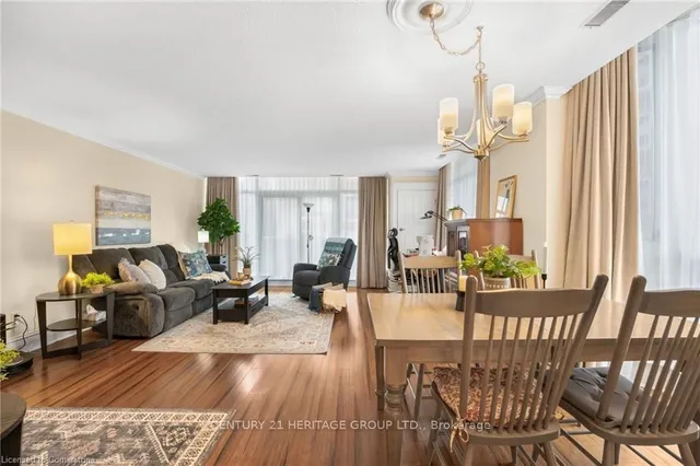 Additional property image - 67 Caroline St Unit 102