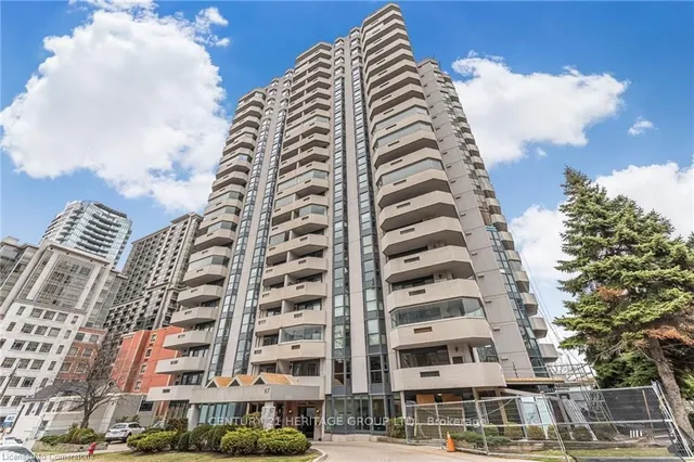Additional property image - 67 Caroline St Unit 102
