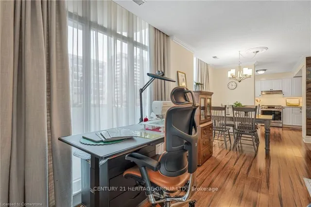 Additional property image - 67 Caroline St Unit 102