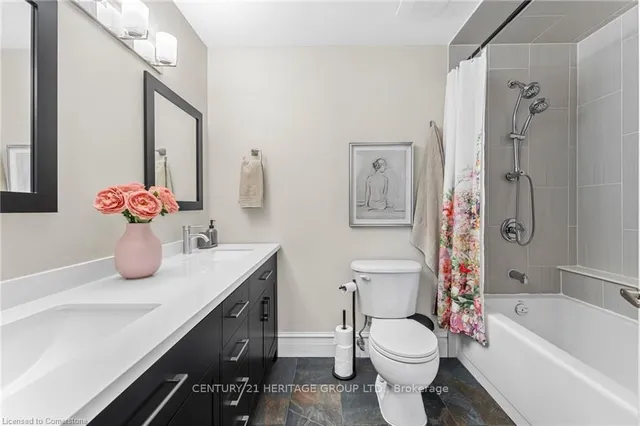Additional property image - 67 Caroline St Unit 102