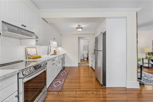 Additional property image - 67 Caroline St Unit 102