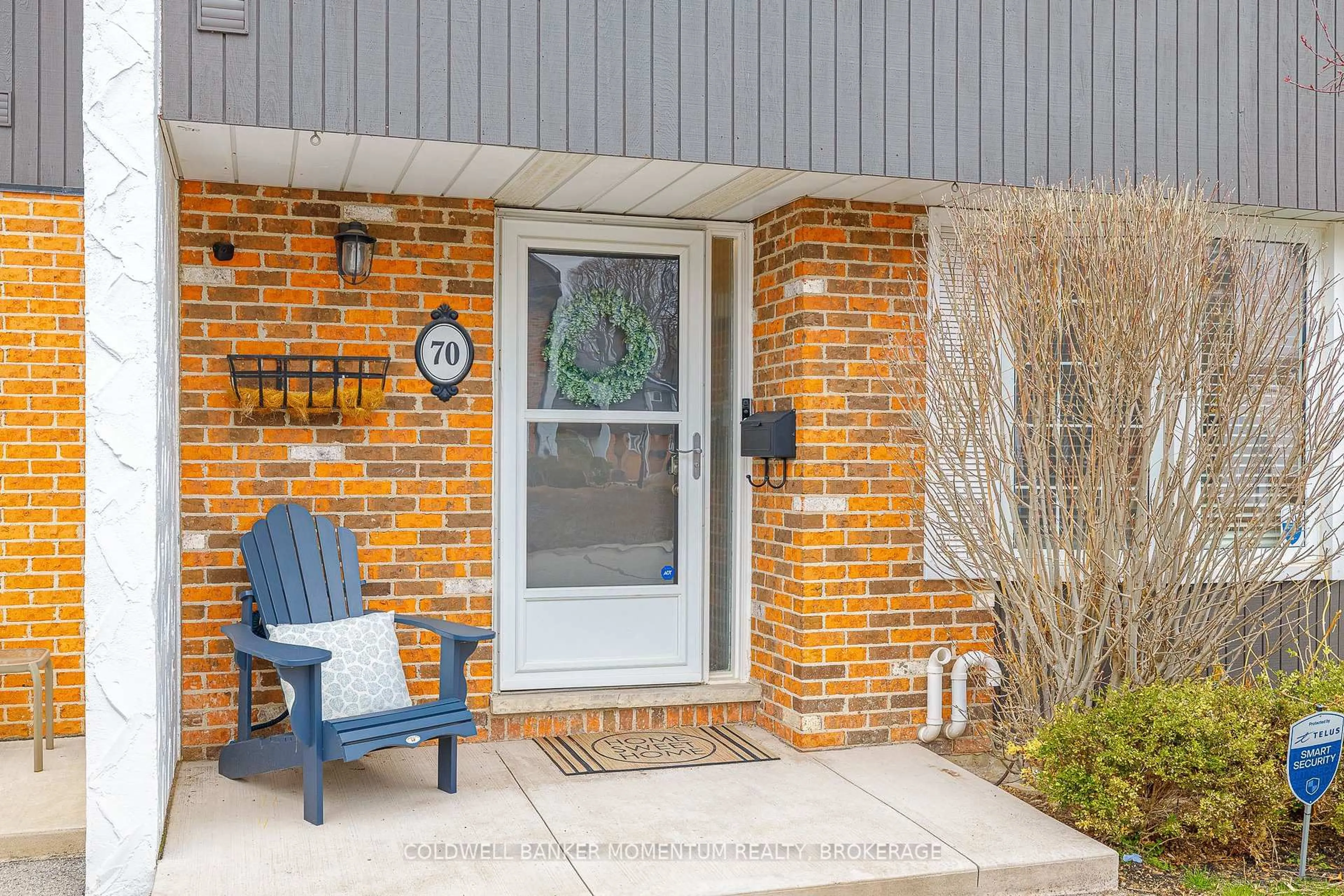 Home with brick exterior material, street for 77 Linwell Rd #70, St. Catharines Ontario L2N 6R1