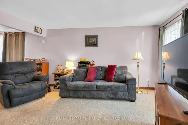 Additional property image - 43 Everest St