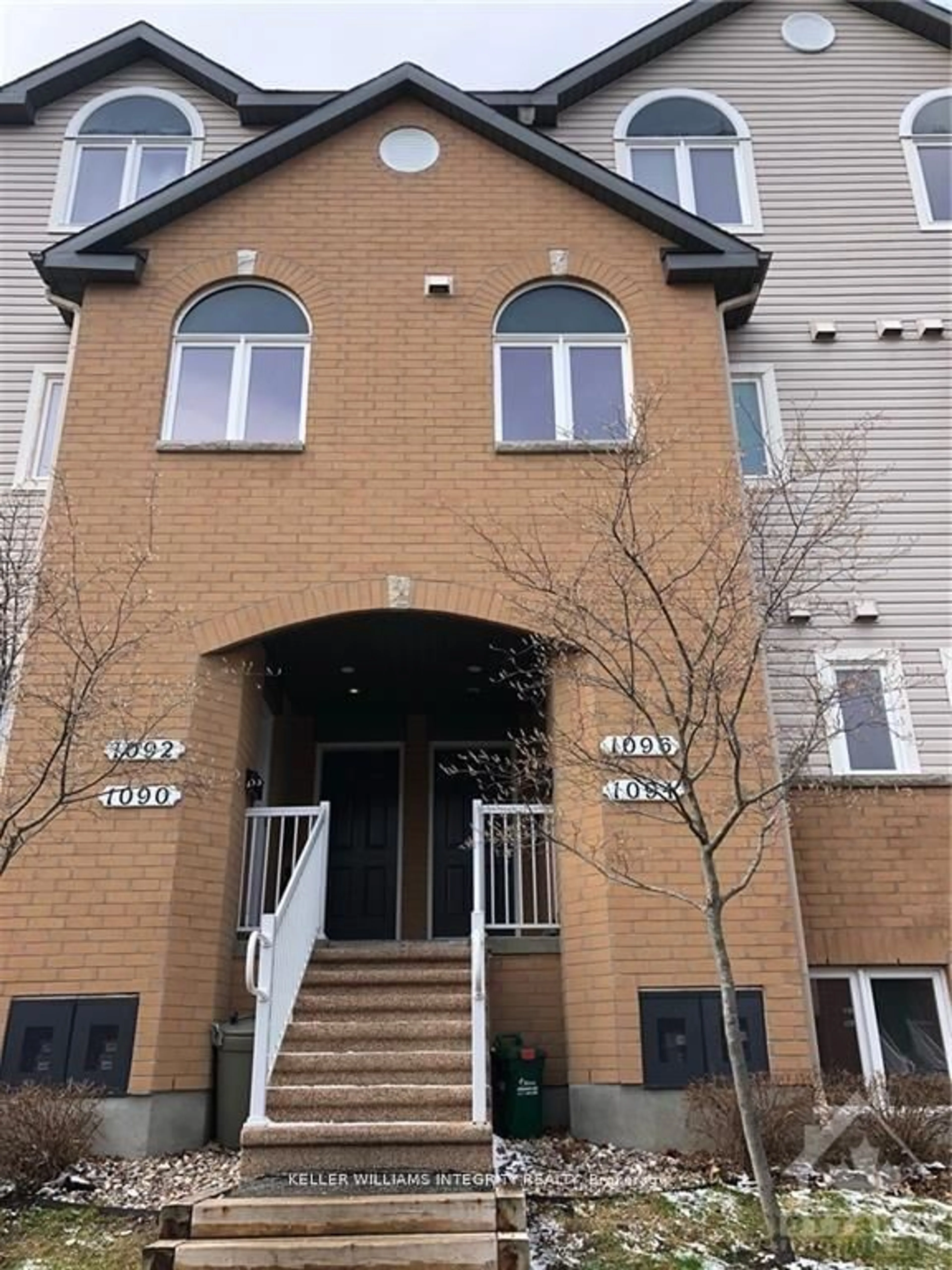 Unknown for 1096 Georgeton Private #31, Ottawa Ontario K1K 2W7