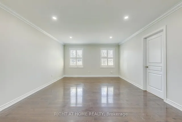 Additional image 33 of 8 Hackamore Crt