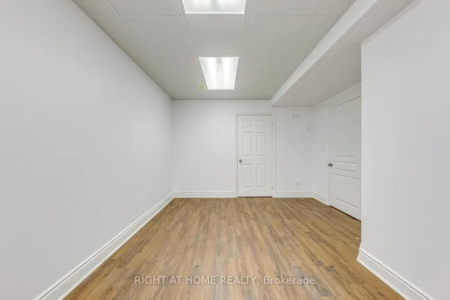 Additional image 11 of 8 Hackamore Crt