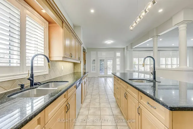 Additional image 43 of 8 Hackamore Crt