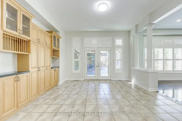 Additional image 42 of 8 Hackamore Crt