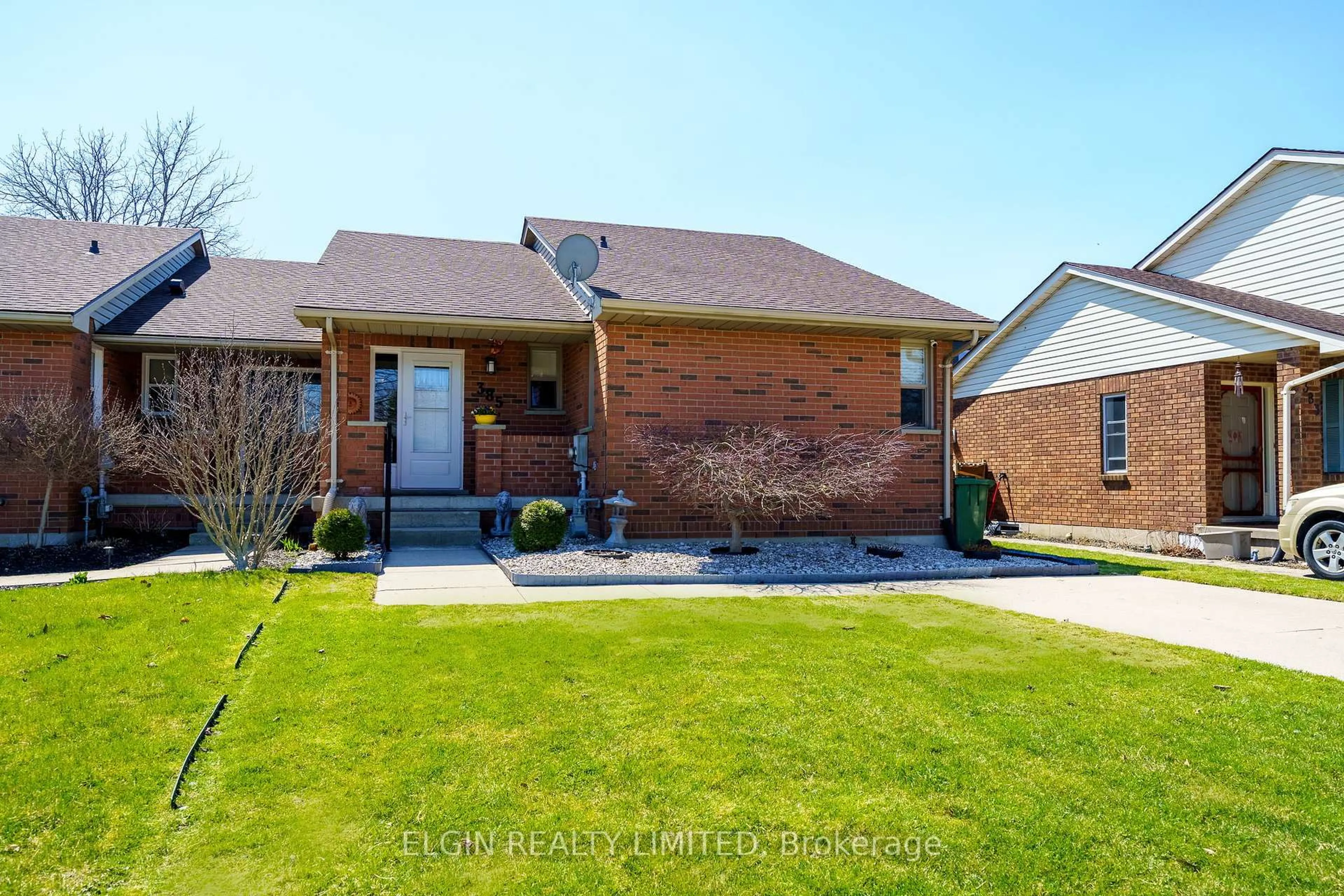 Home with brick exterior material, street for 385 Highview Dr, St. Thomas Ontario N5R 5Z5
