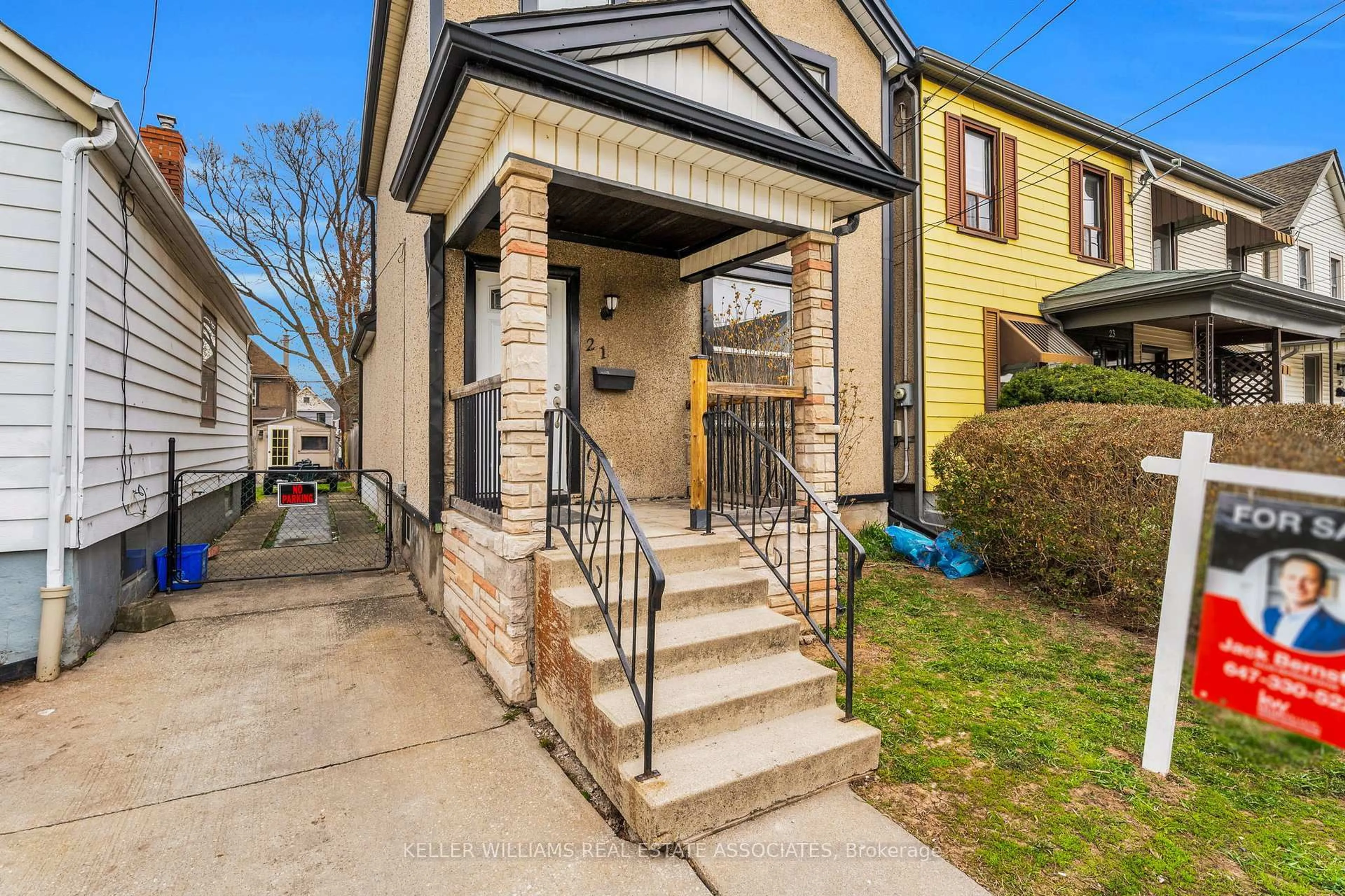 Unknown for 21 Mayflower Ave, Hamilton Ontario L8L 2K5